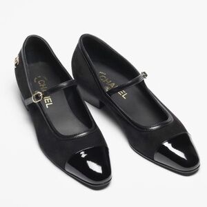 CHANEL Black suede and Patent Leather Mary Jane Flats